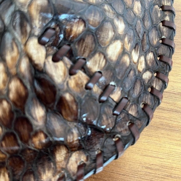 SONDRA ROBERTS Shoulder Bag Textured Snakeskin Animal Print Braided Handle - Picture 8 of 15